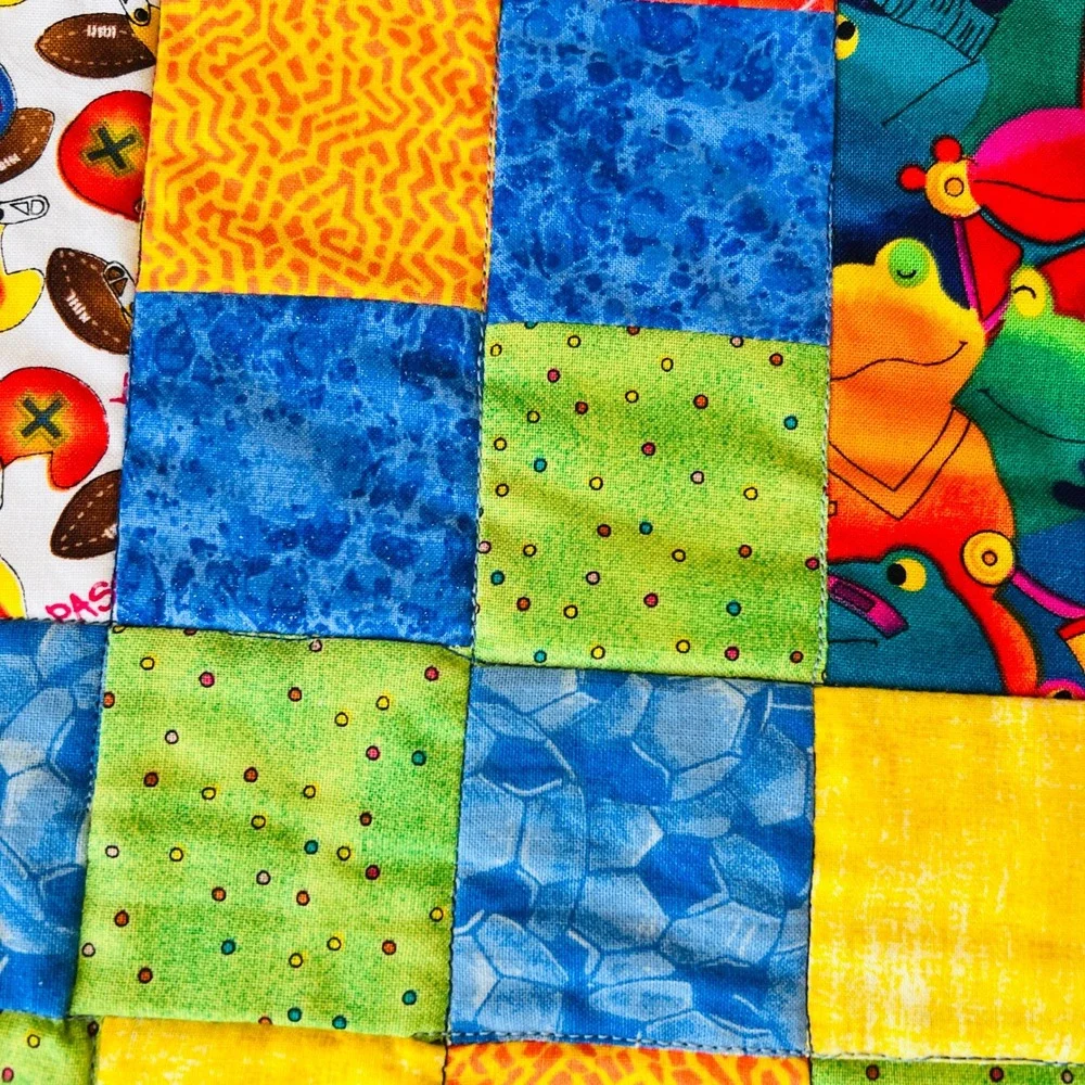 Handmade Patchwork Baby Quilt Dinosaurs Dogs Baseball Frog Blanket Novelty Print